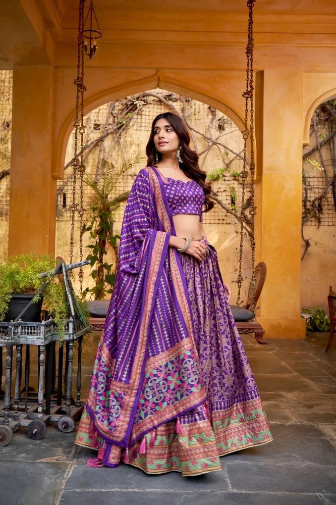 TRENDY CULTURE'S Timeless Elegance: Tasar Silk with Lace Border