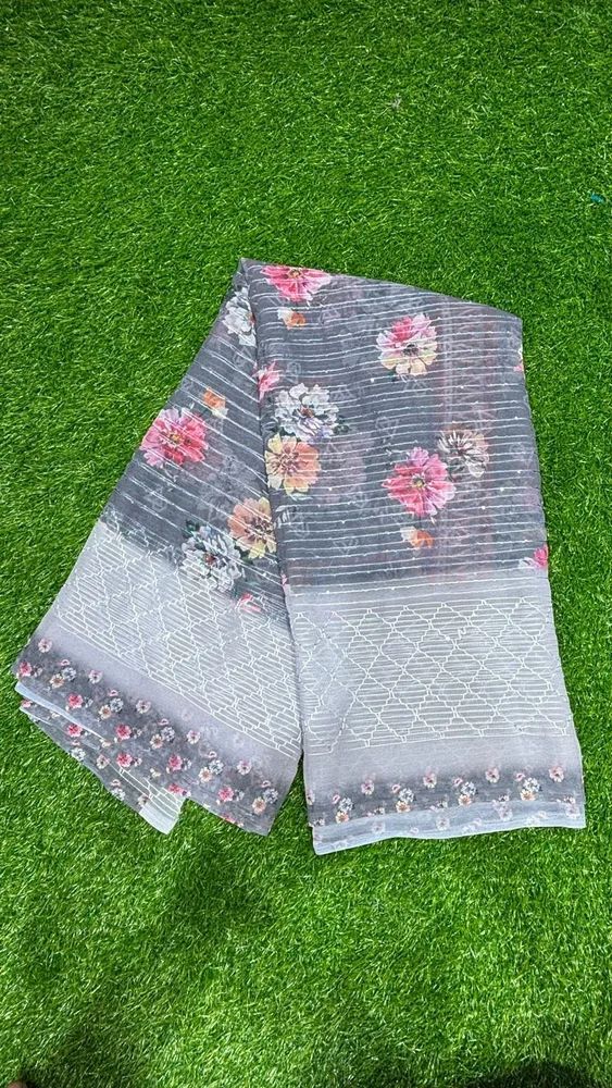 Digital Print Linen Saree