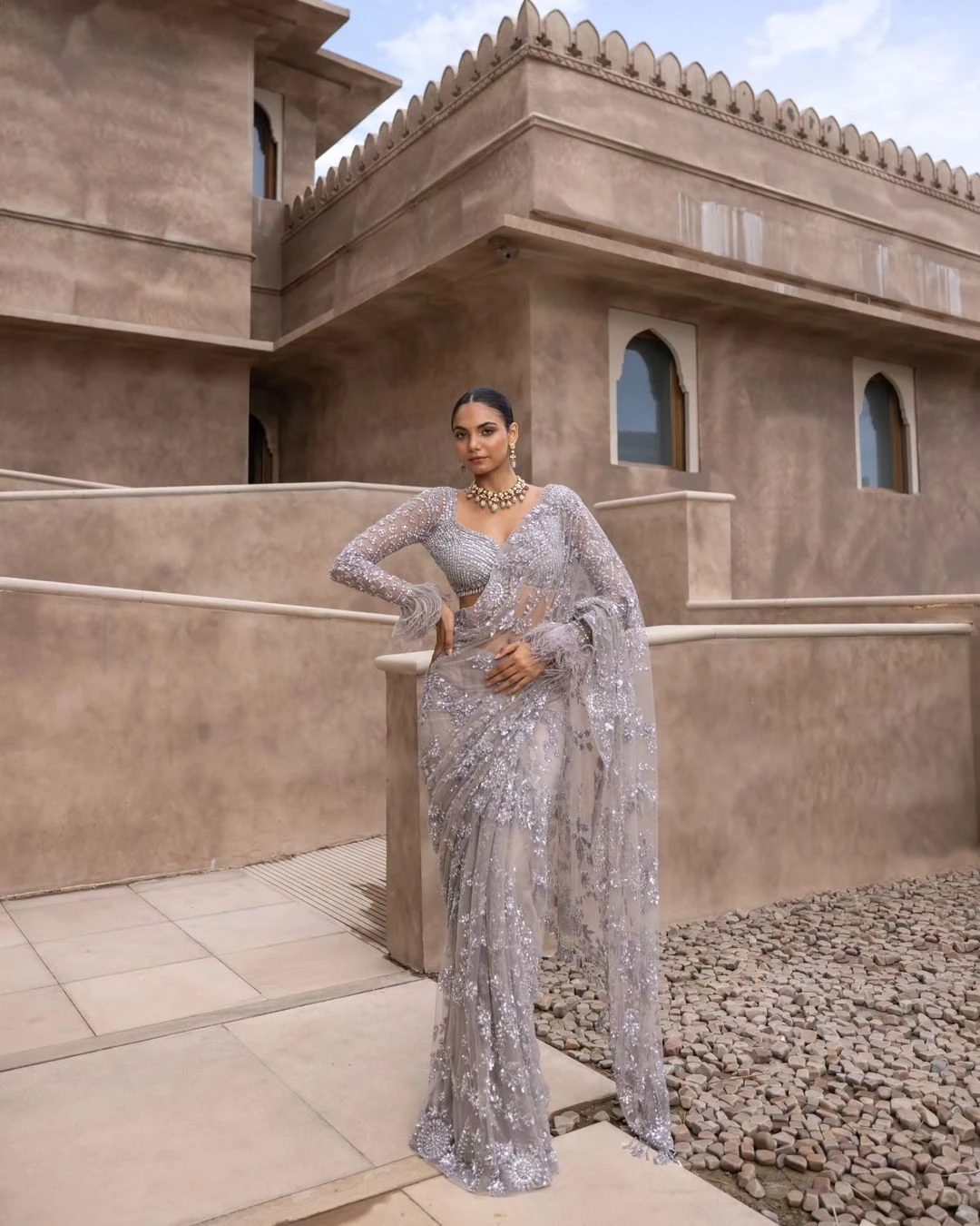 SAREE