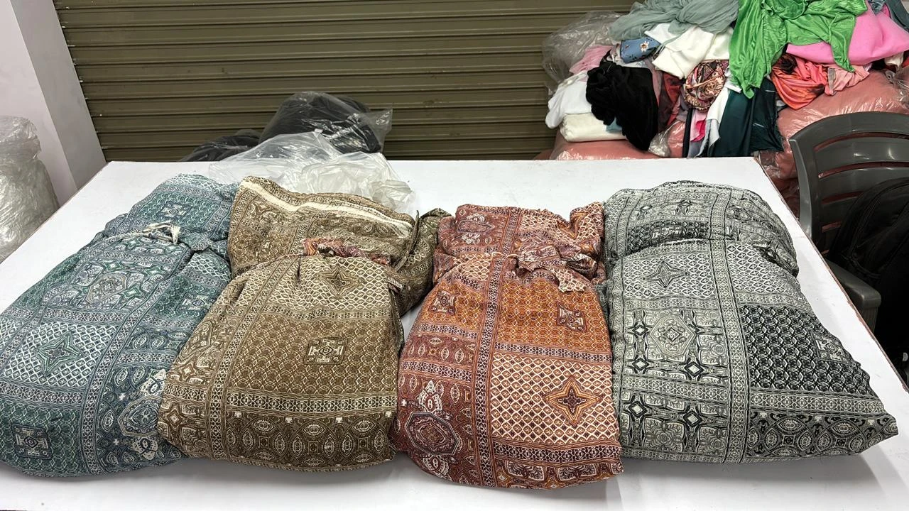 Poly chiffon fabric