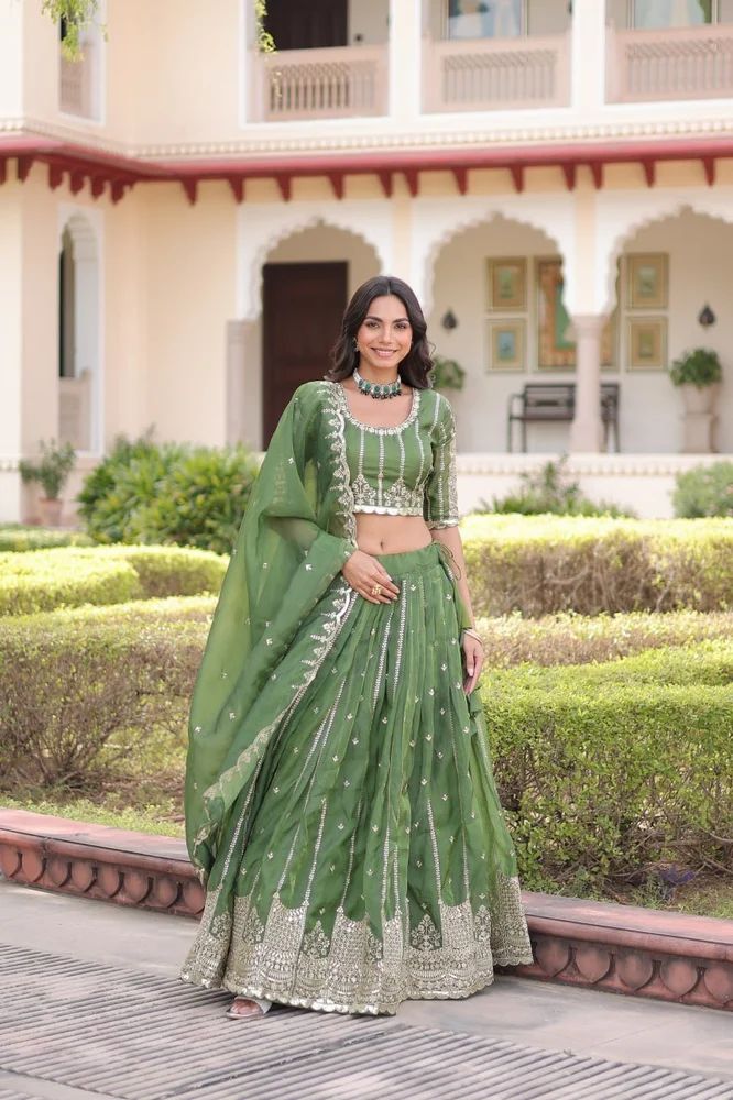 TRENDY CULTURE'S Designer Gold Crush Lehenga Choli Featuring Sequins & Zari Work