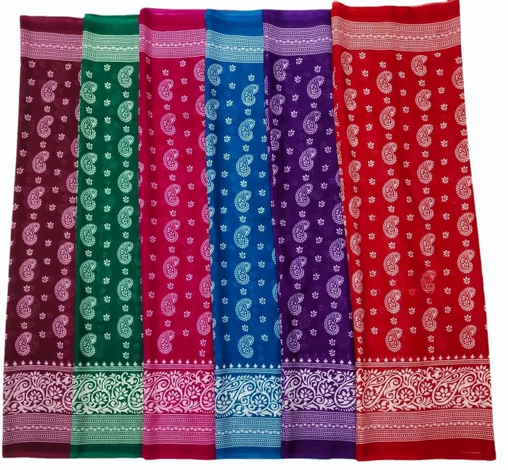 Red Reniyal Printed Saree