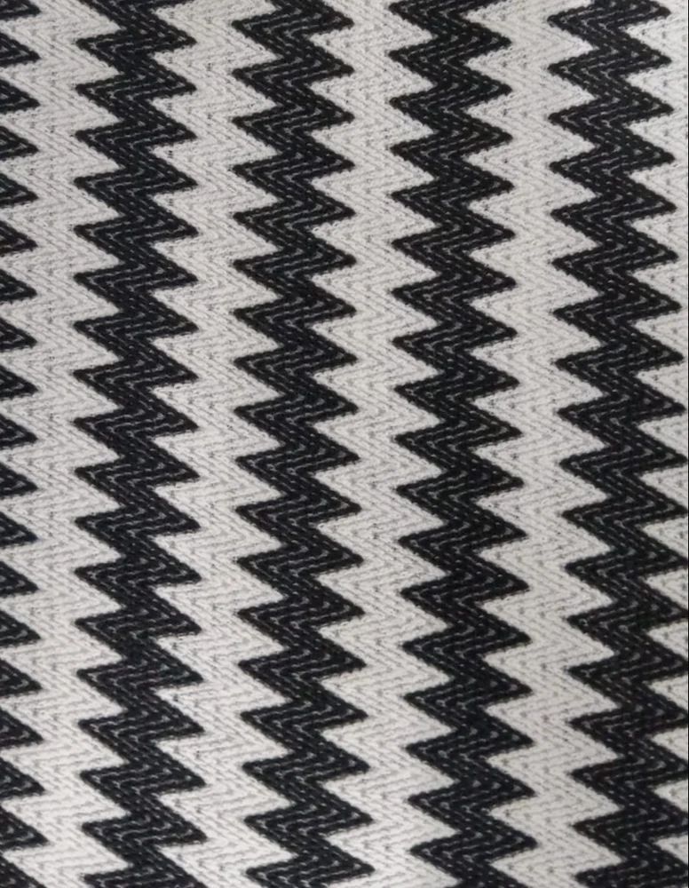 White Zig Zag Polyester Knitted Fabric