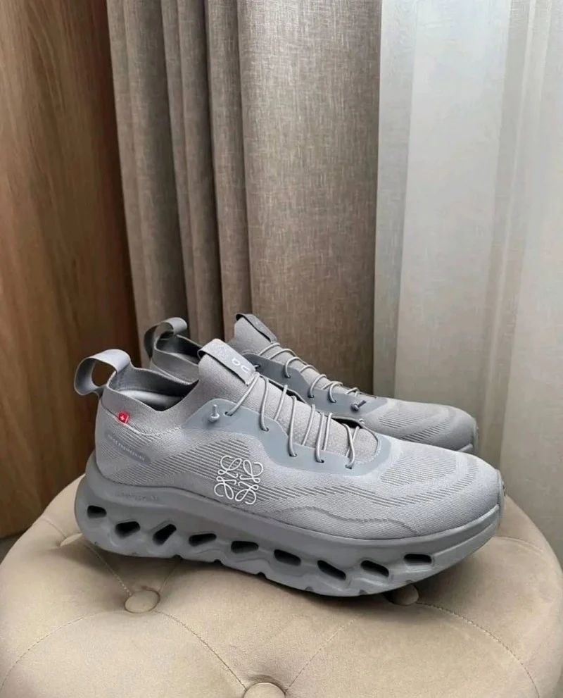 LOEWEE X ON Cloudtilt 2.0 Grey