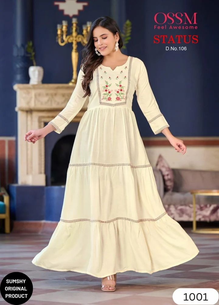 Ladies Designer Party Wear Gown