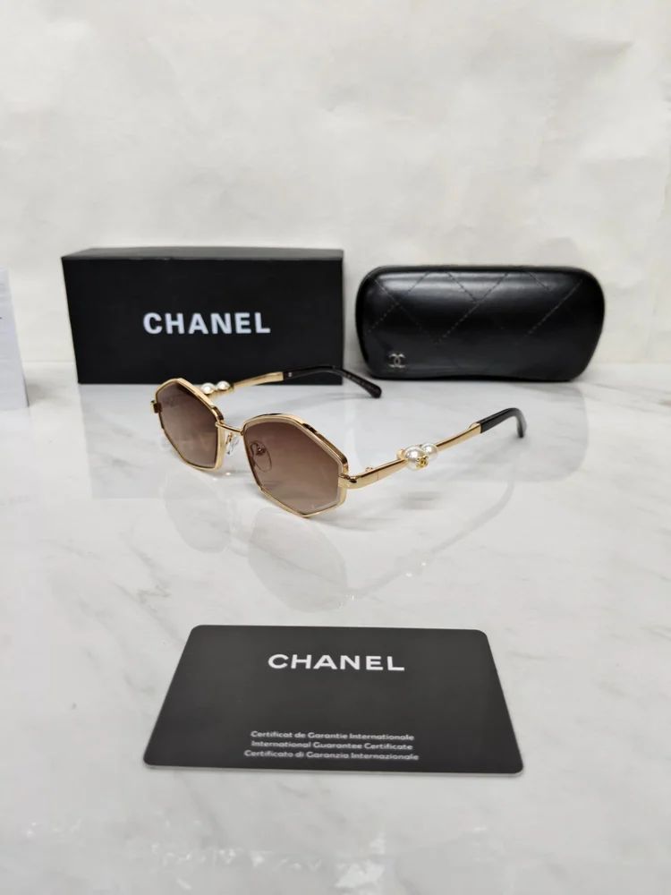 Branded Fashionable Sunglasses