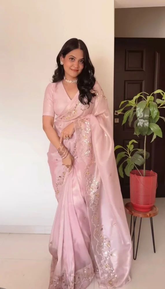 HEAVY JIMMI CHOO PEARLS AND KATDANA HANDWORK SAREE