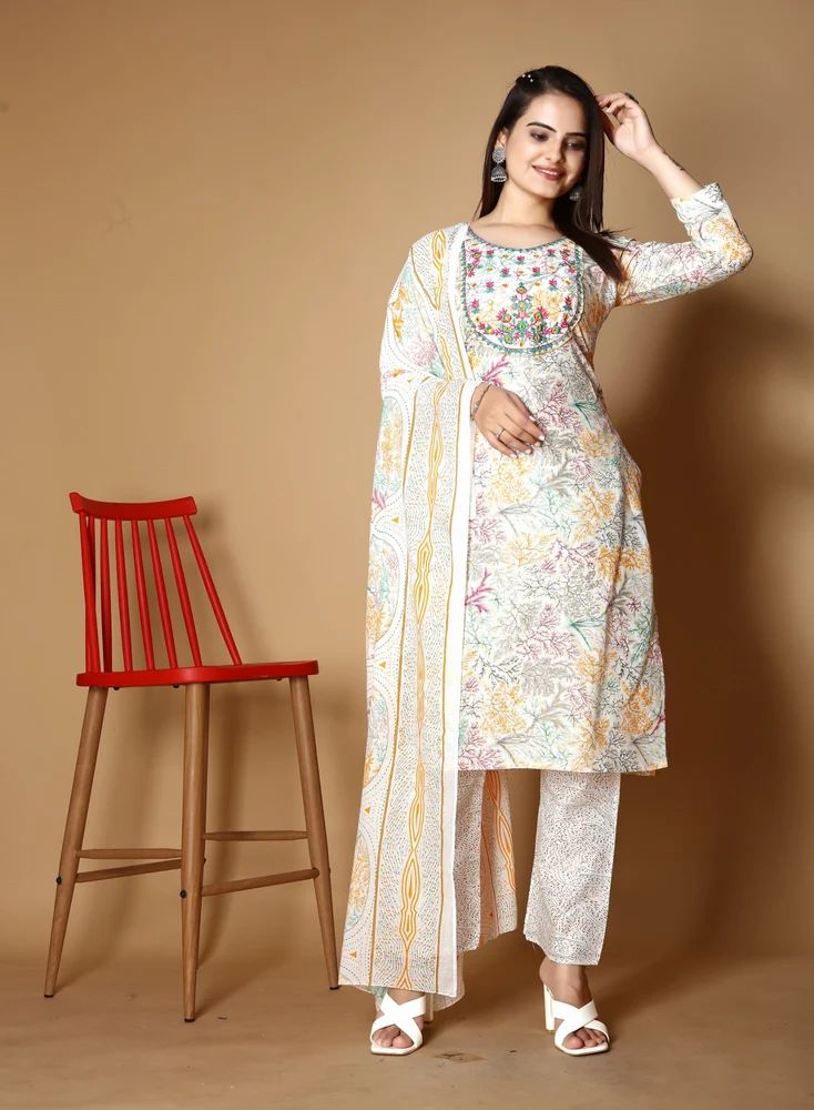 Women Cotton Blend Kurta Pant Dupatta Set