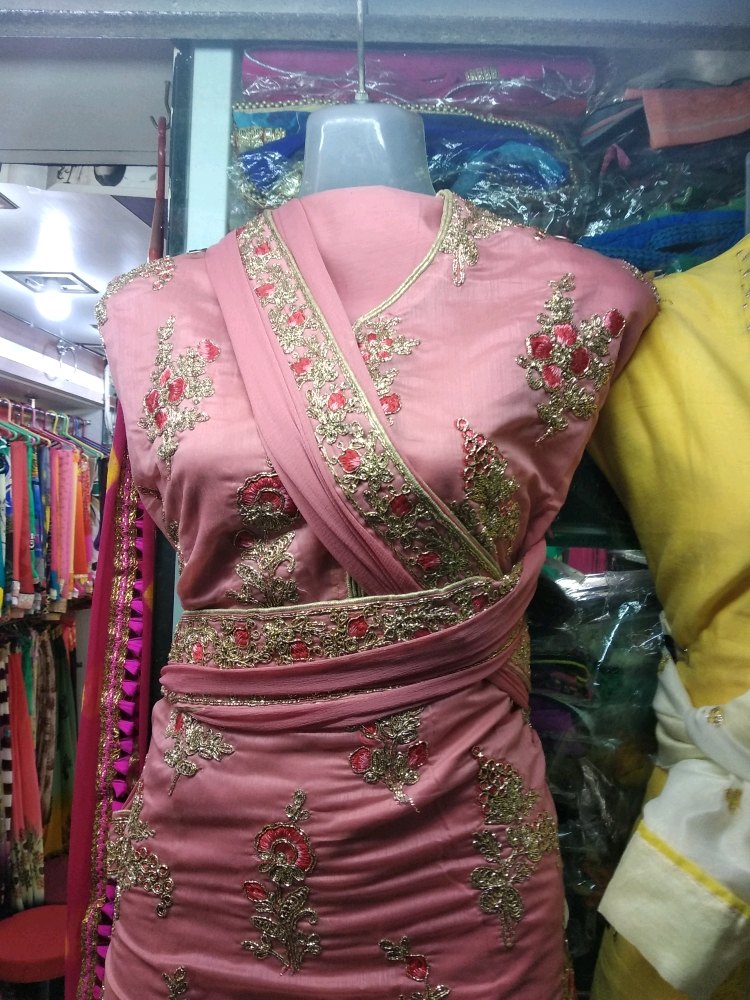 Ladies Salwar Suit