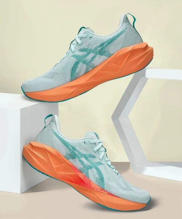 Asics Nova Blast