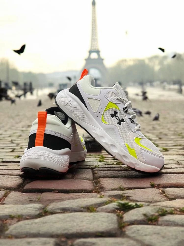 Under Armour UA hovr white shoes