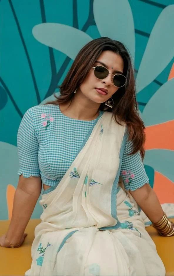 treanding linen saree