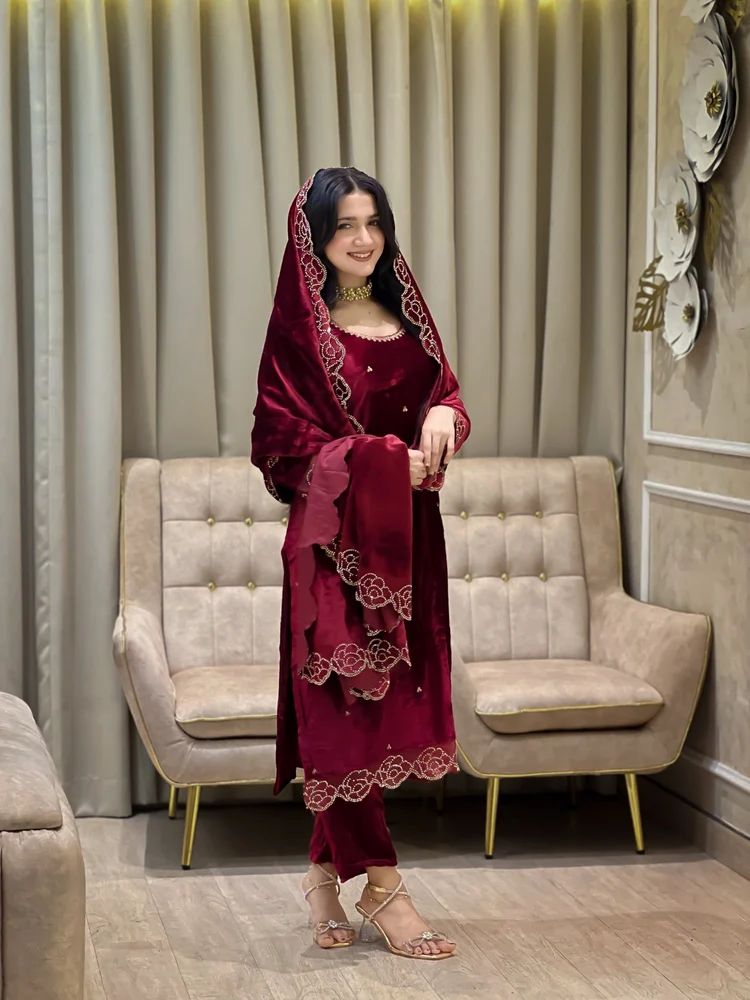 designer velvet kurti set
