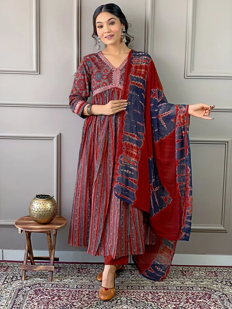 Ladies Printed Cotton Kurti Pant Set