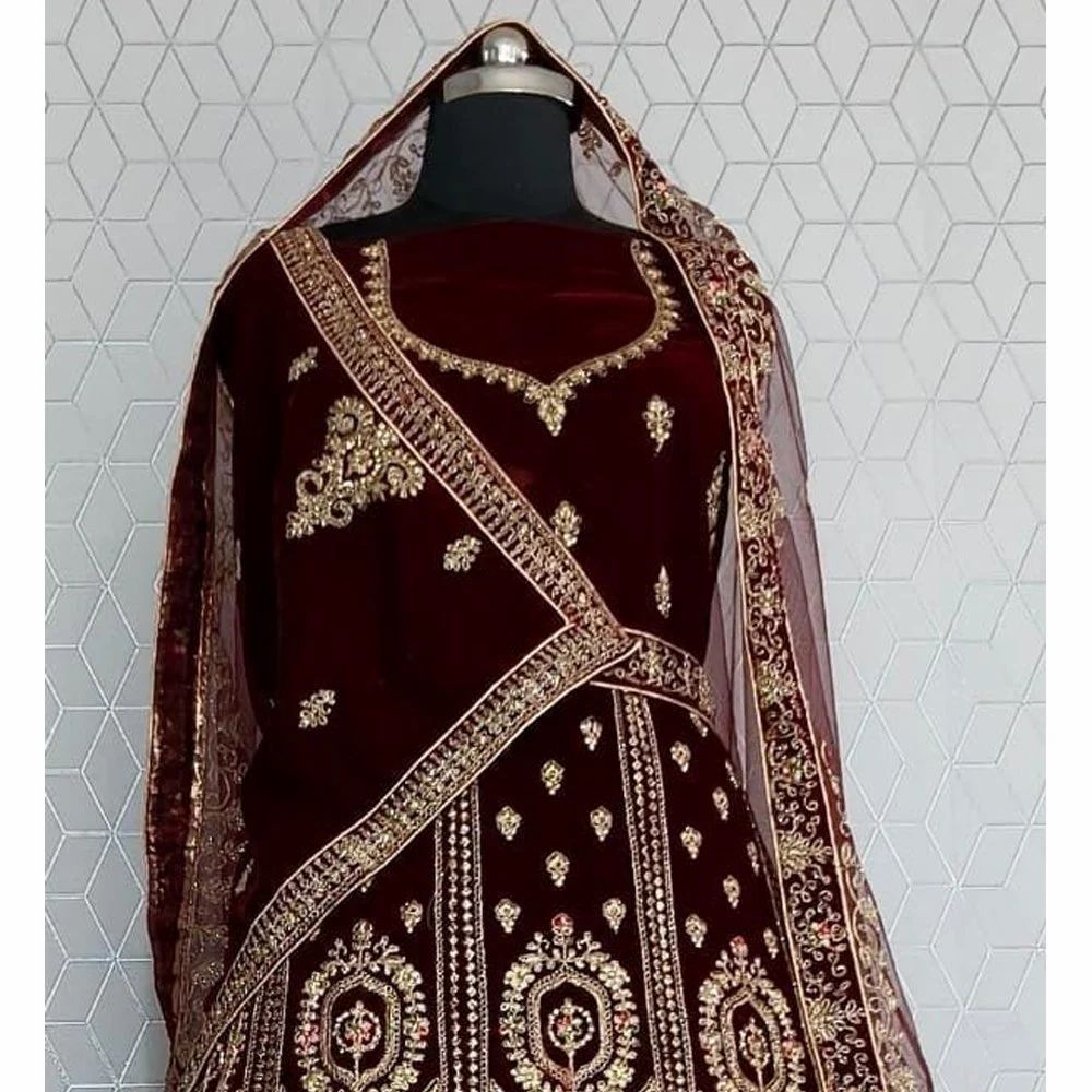 Flying Rani Embroidered Bridal Lehenga