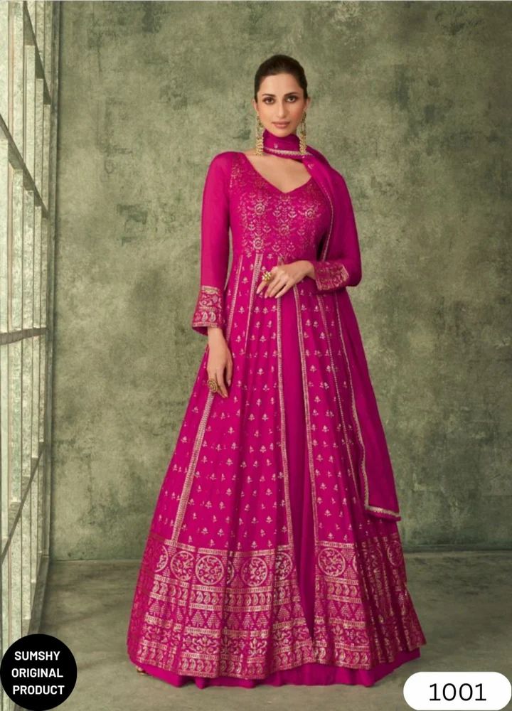 Ladies Designer Party Wear Gown