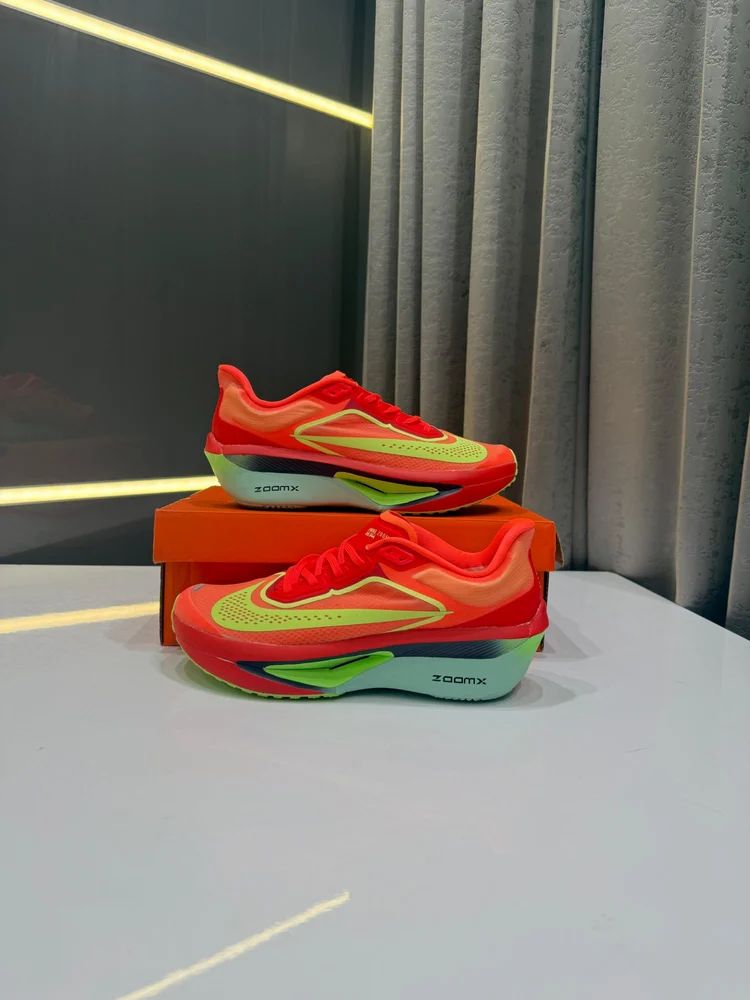 Men Gym Shoes zoomfly 6