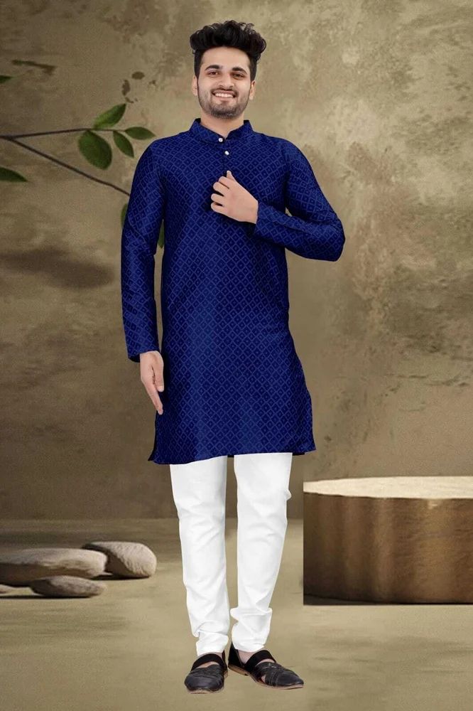 Men Embroidered Cotton Straight Kurta