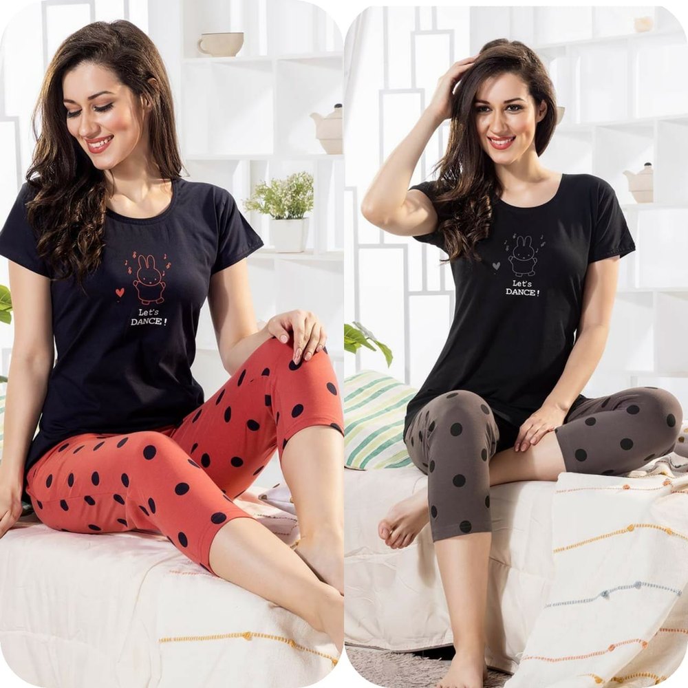 Printed Ladies Nightwear T Shirt and 3/4th Pant Black Red