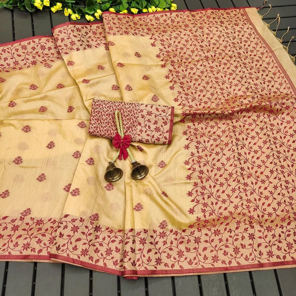 Raw Silk Saree With Khadi Weaving Pallu