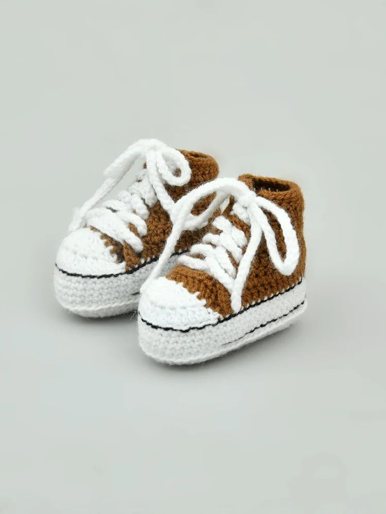 Brown & White Woollen Infant Crochet Booties