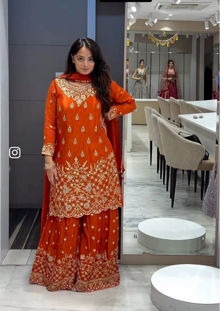 Pakistani Sarara Suit