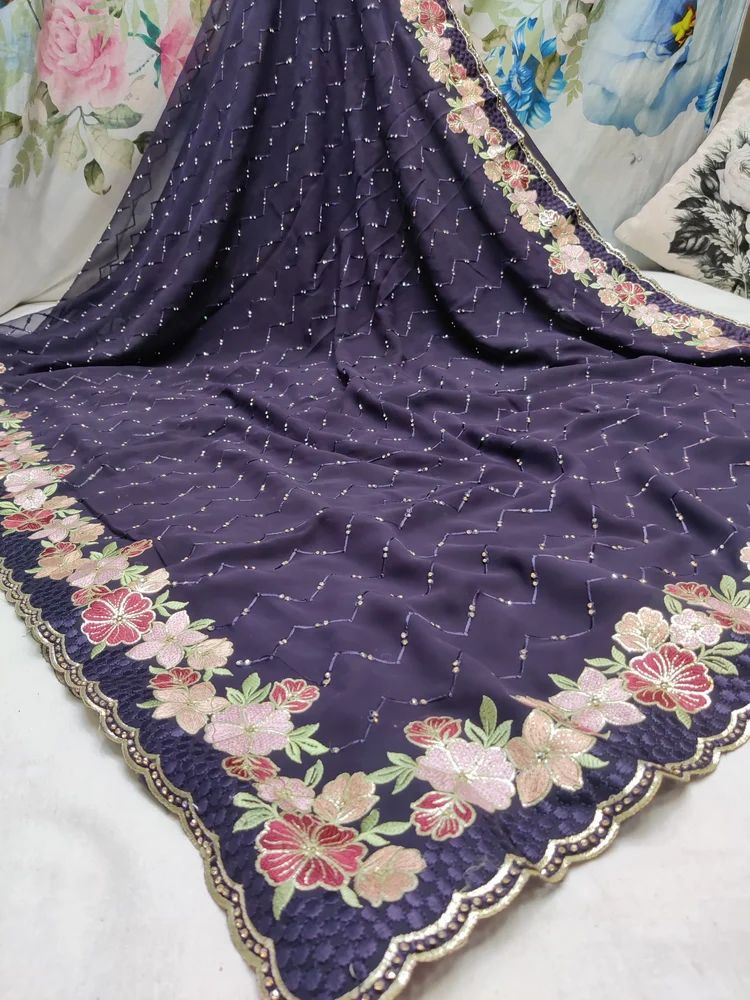 Women Georgette Saree