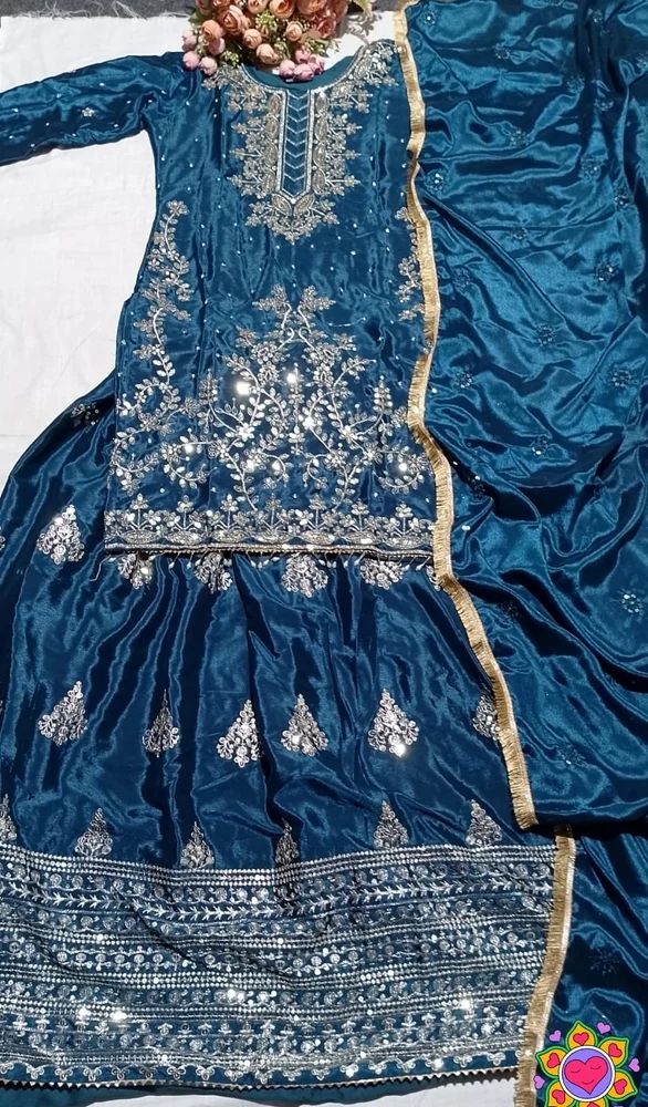 Ladies Designer Lehenga