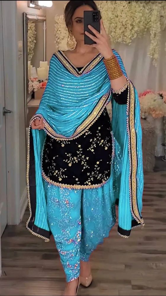 Exclusive Shimmer Jacquard Kurta Set with Embroidered Dupatta