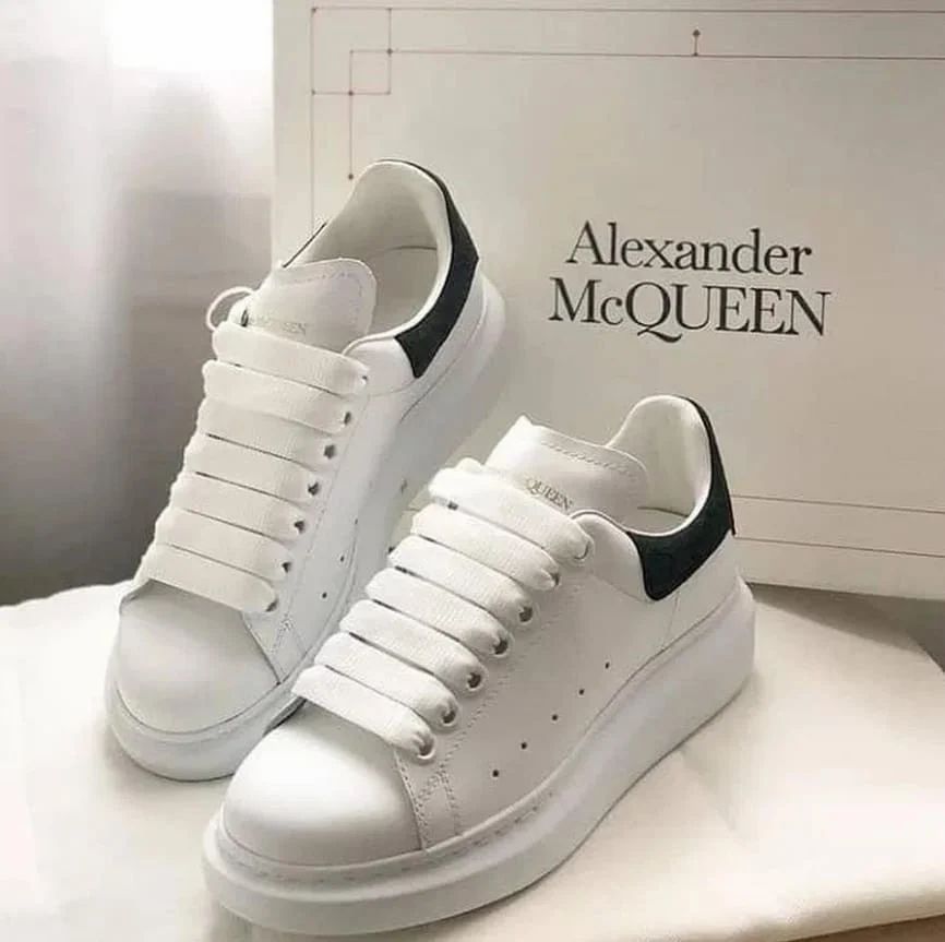 Alexander MCQueen "White Black"