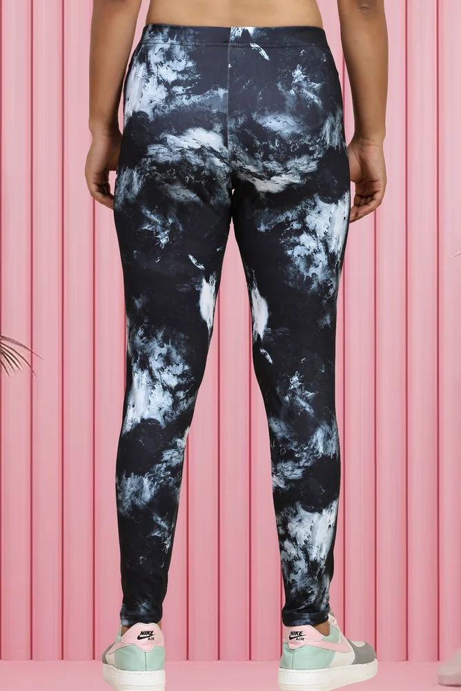Cloud Printed Leggings For Ladies