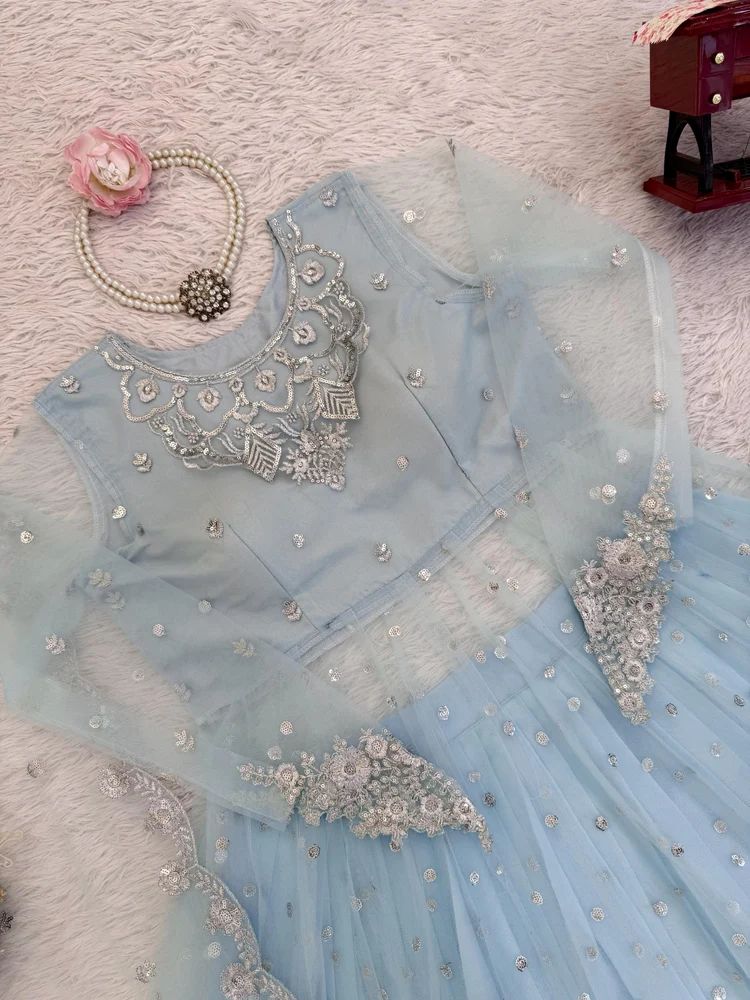 Ladies Designer Lehenga