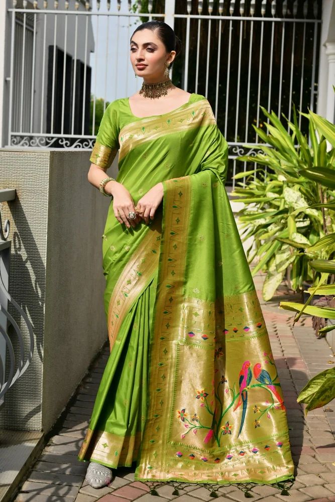 Banarasi Paithani Silk Saree with Blouse Piece