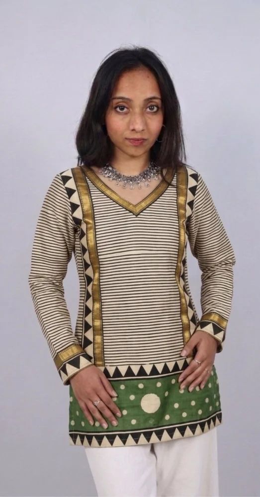 Graceful Printed Kurti