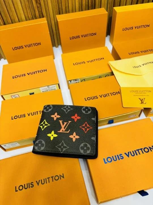 152 LV LOUIS VUITTO_N PREMIUM QUALITY WALLET
