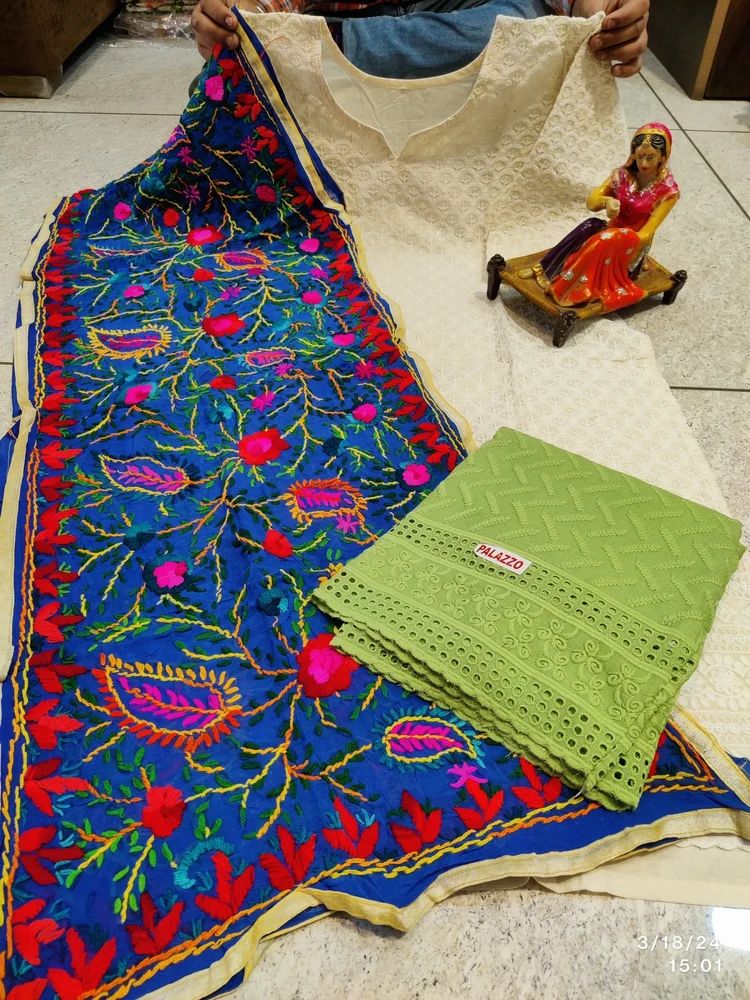 chikankari kurti stole set