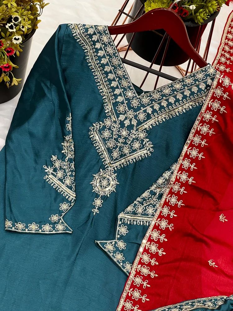 Pakistani Suits
