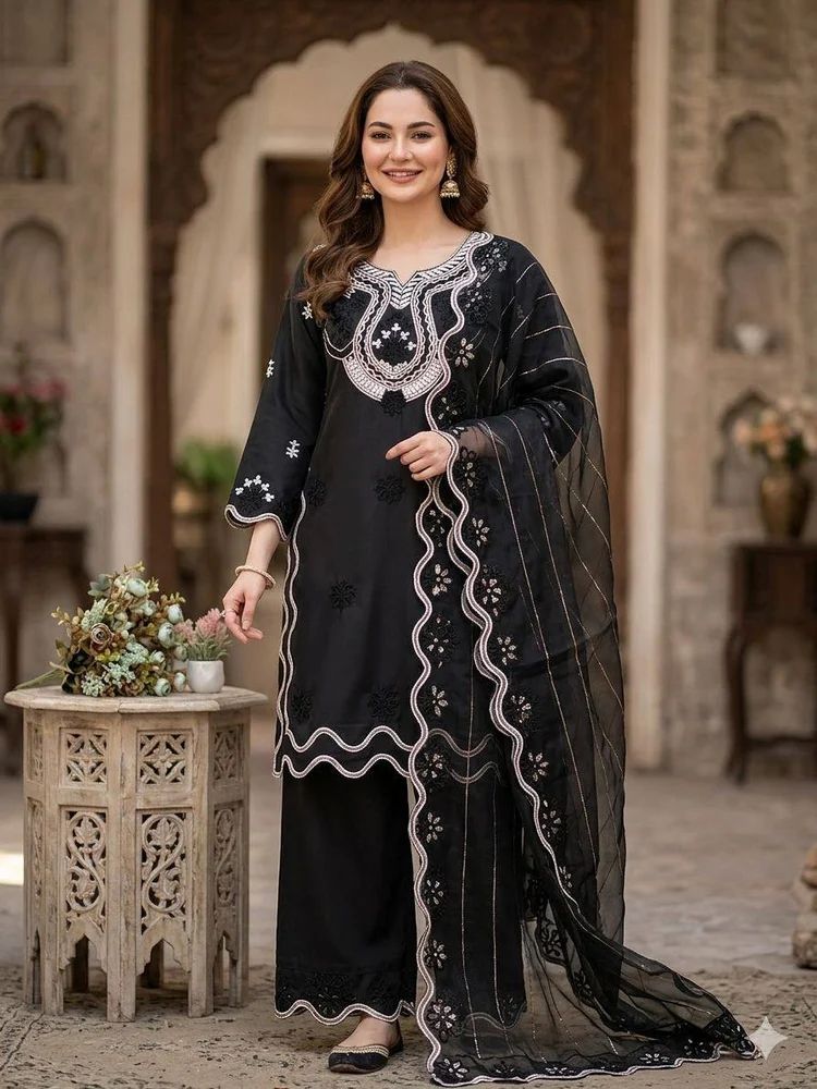 Embroidered Pakistani Style Salwar Suit Set for Women
