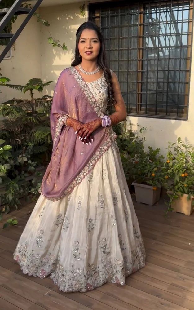Ladies Designer Festive Wear Lehenga Choli