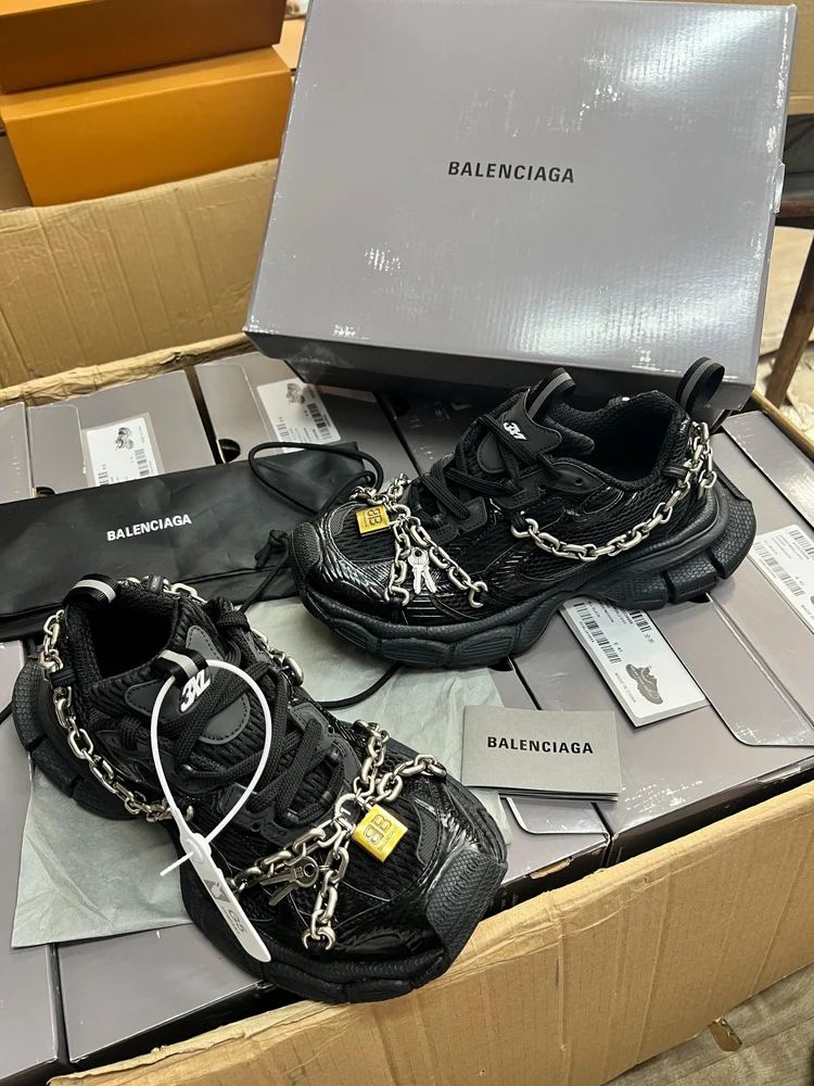 Balenciaga 3XL Premium sneakers
