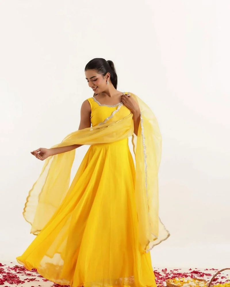 Georgette Yellow Indian Style Party And Wedding Embroidery Lehenga Choli, Size: Free Size