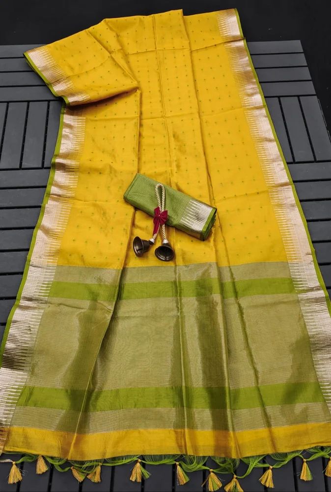 Semi Tussar Silk Saree With Bandhani Style Buttis