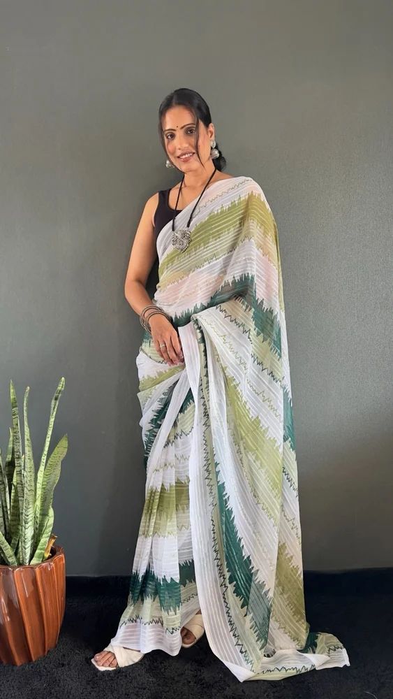 Ready to Wear 1 Min Saree  Premium Nylon Zari Weave with Model Shoot