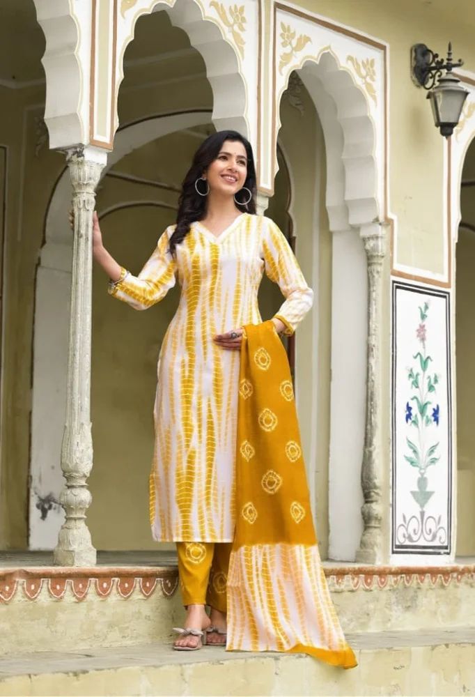 Kurta Pant Dupatta Set
