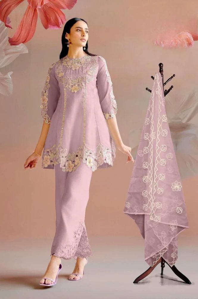 Pakistani Style Designer Suits