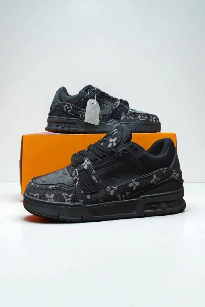 Louis Vuitton Trainer Black Denim