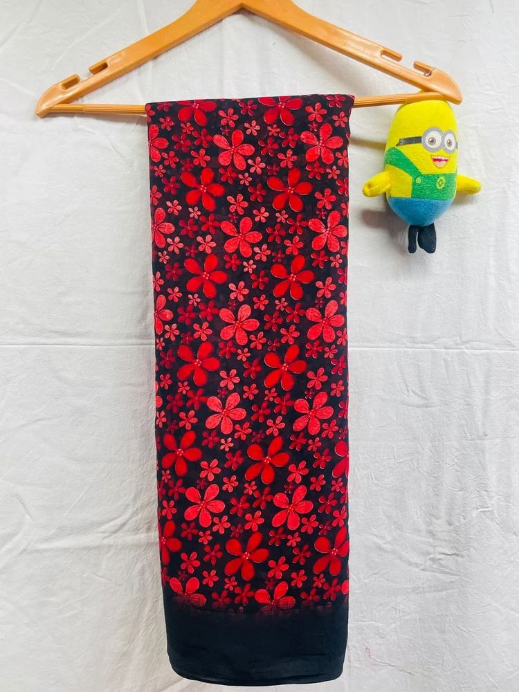 Ladies Chiffon Saree