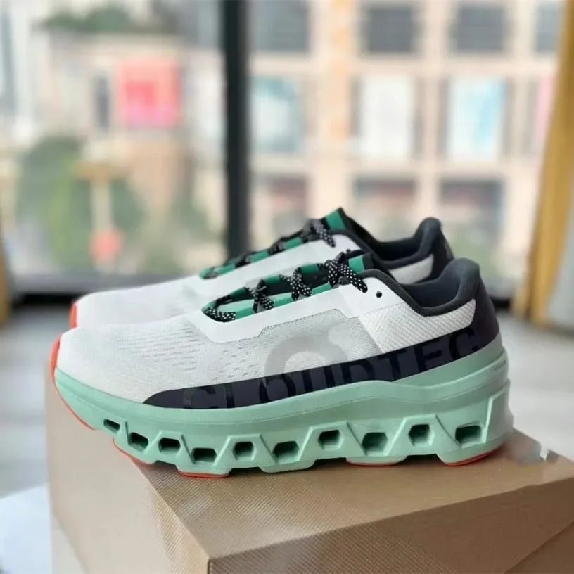 On CloudMonster Running "Undyed White Creek"
