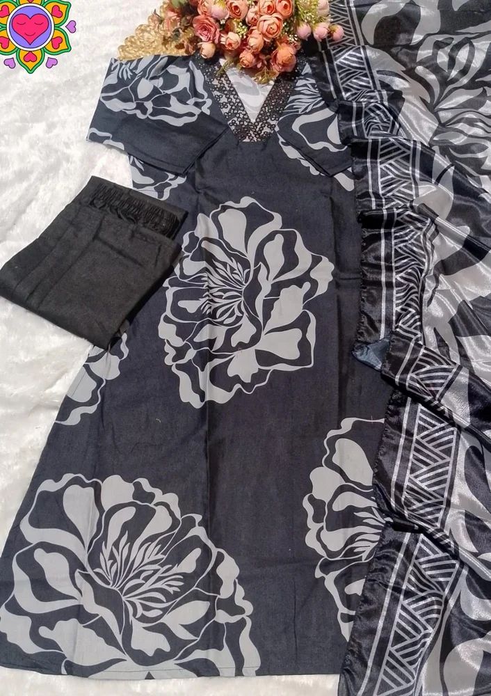 Women's Kurti Pent Set With Dupatta