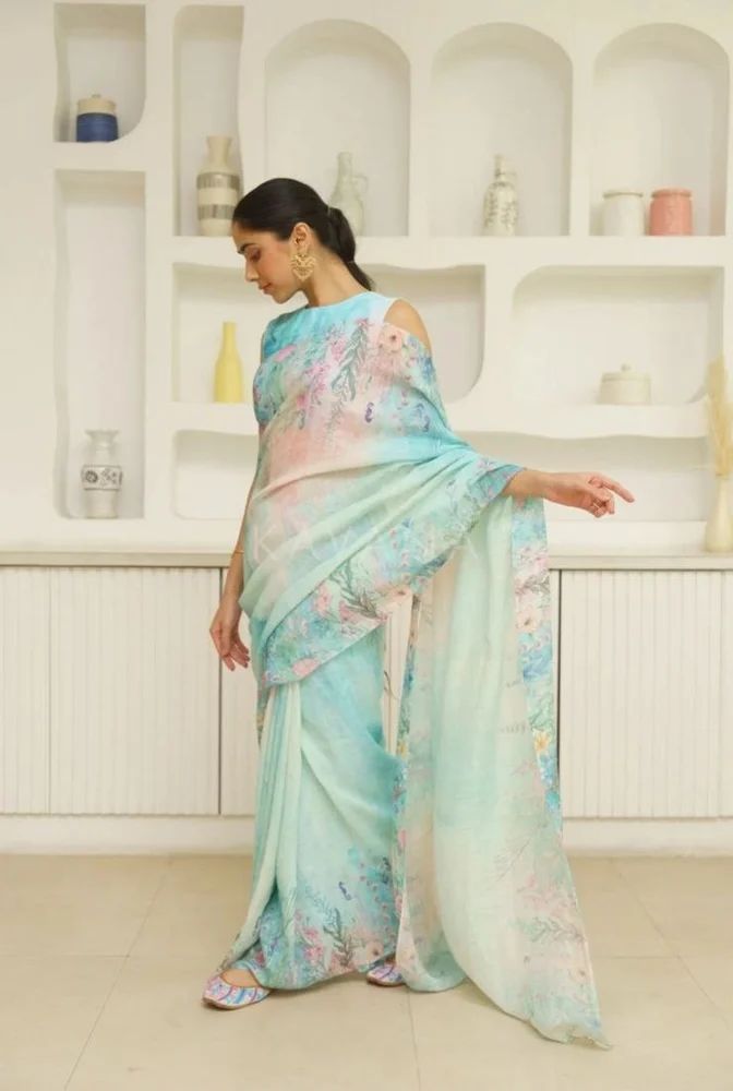 Plain Linen Digital Print Saree with Matching Blouse